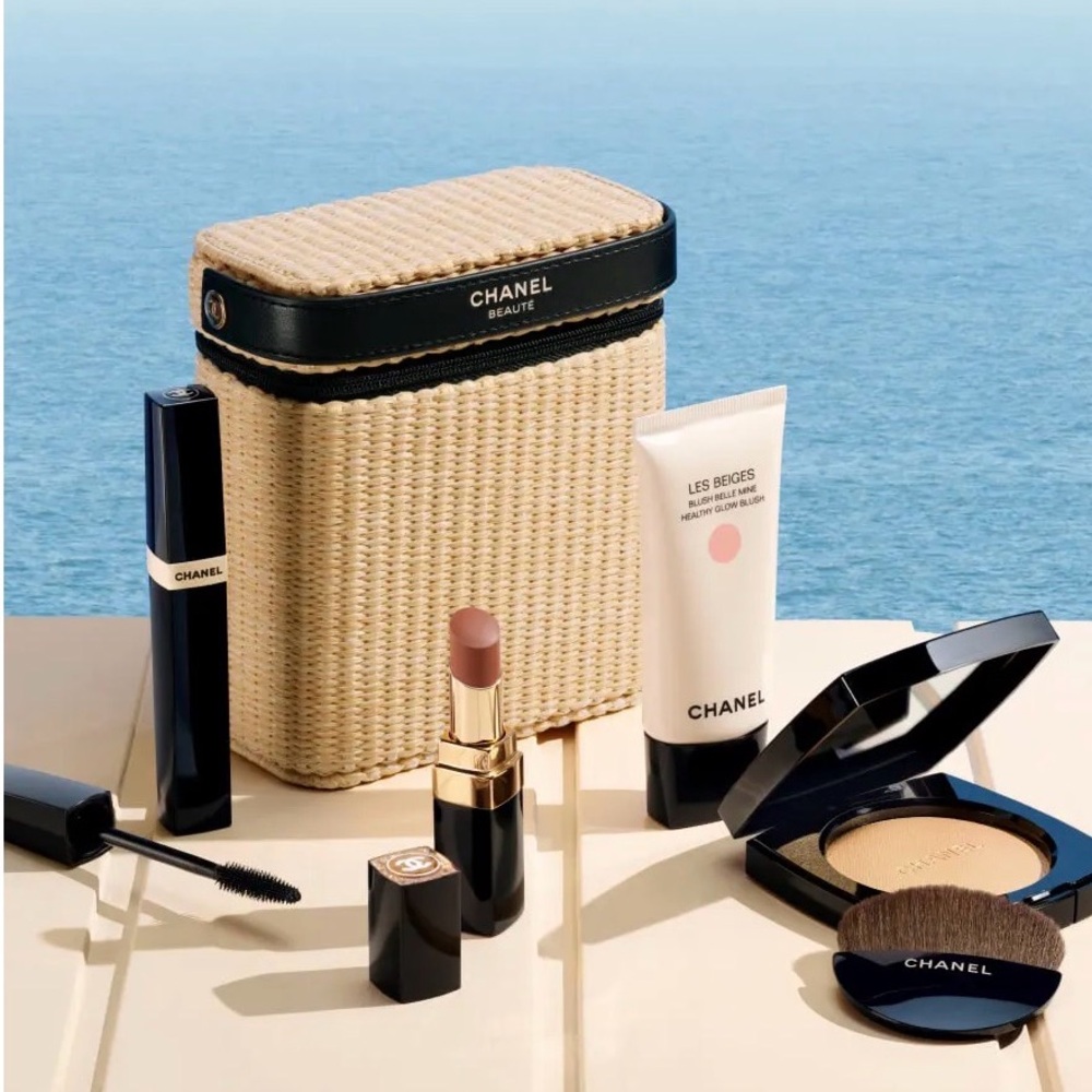 Chanel Limited Edition LES BEIGES HEALTHY GLOW SUMMER ESSENTIALS